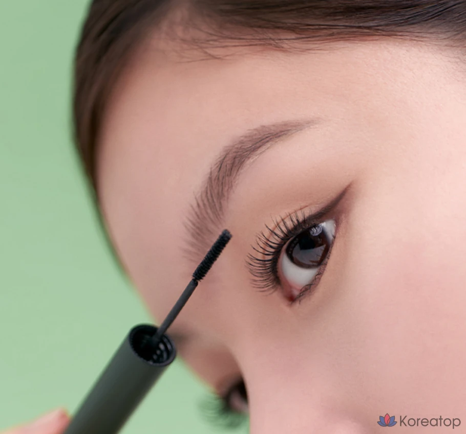 Тушь для ресниц Giverny Close-Fit Sensitive, 01 Черная, 1 шт.