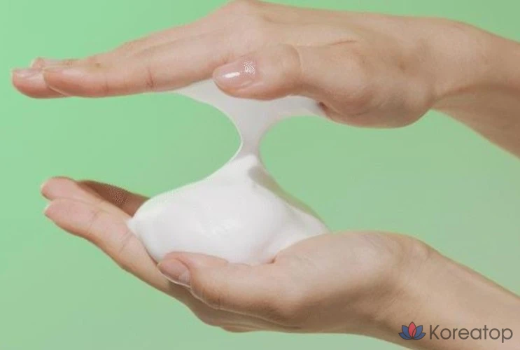 Очищающая пенка для лица Nature Republic Green Derma Mild Cica, 150 мл, 1 шт.