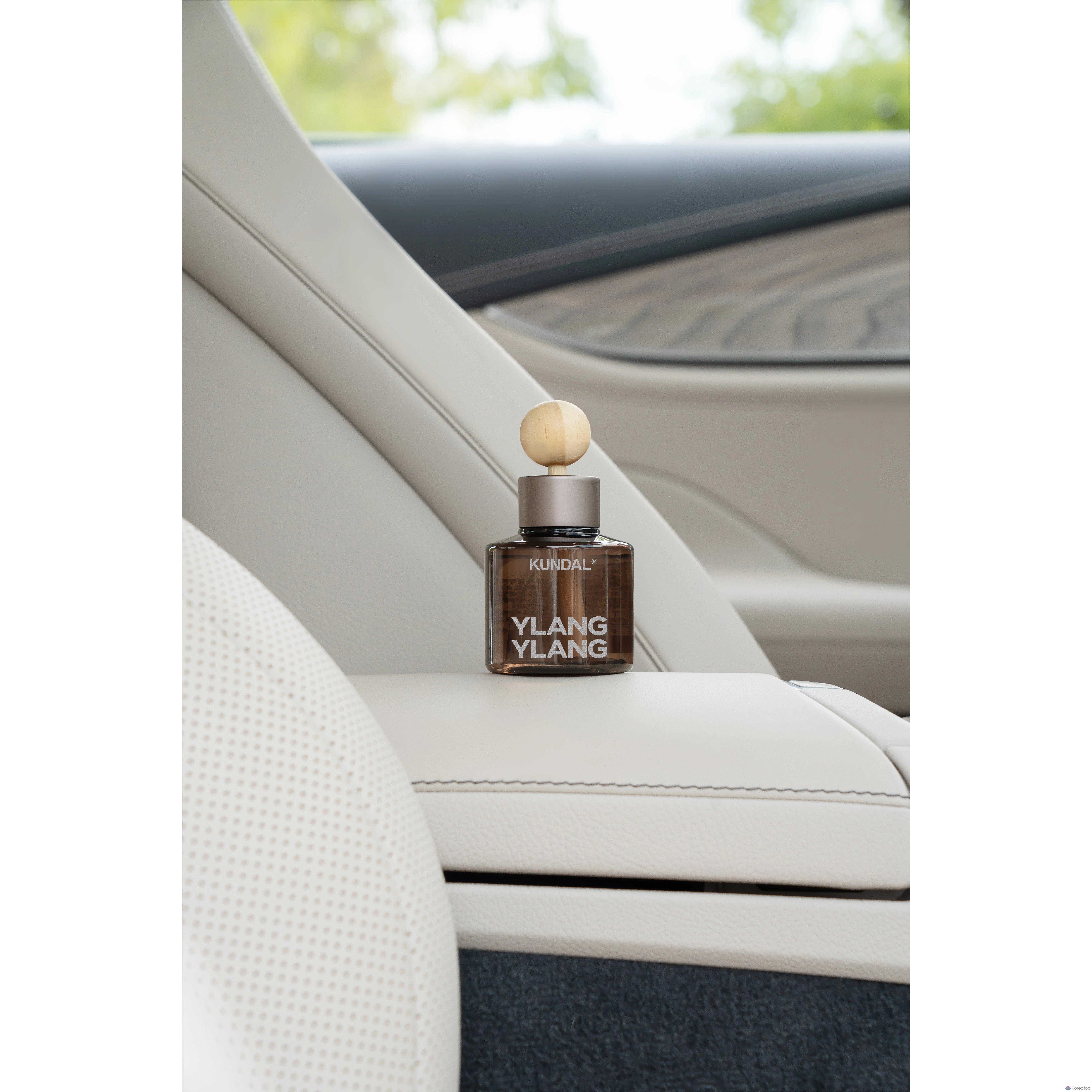 Автомобильный освежитель воздуха Kundal Perfume 75 мл (2 шт.), 2 деревянные палочки-шарика, аромат «Черная вишня», 1 комплект., фото 3