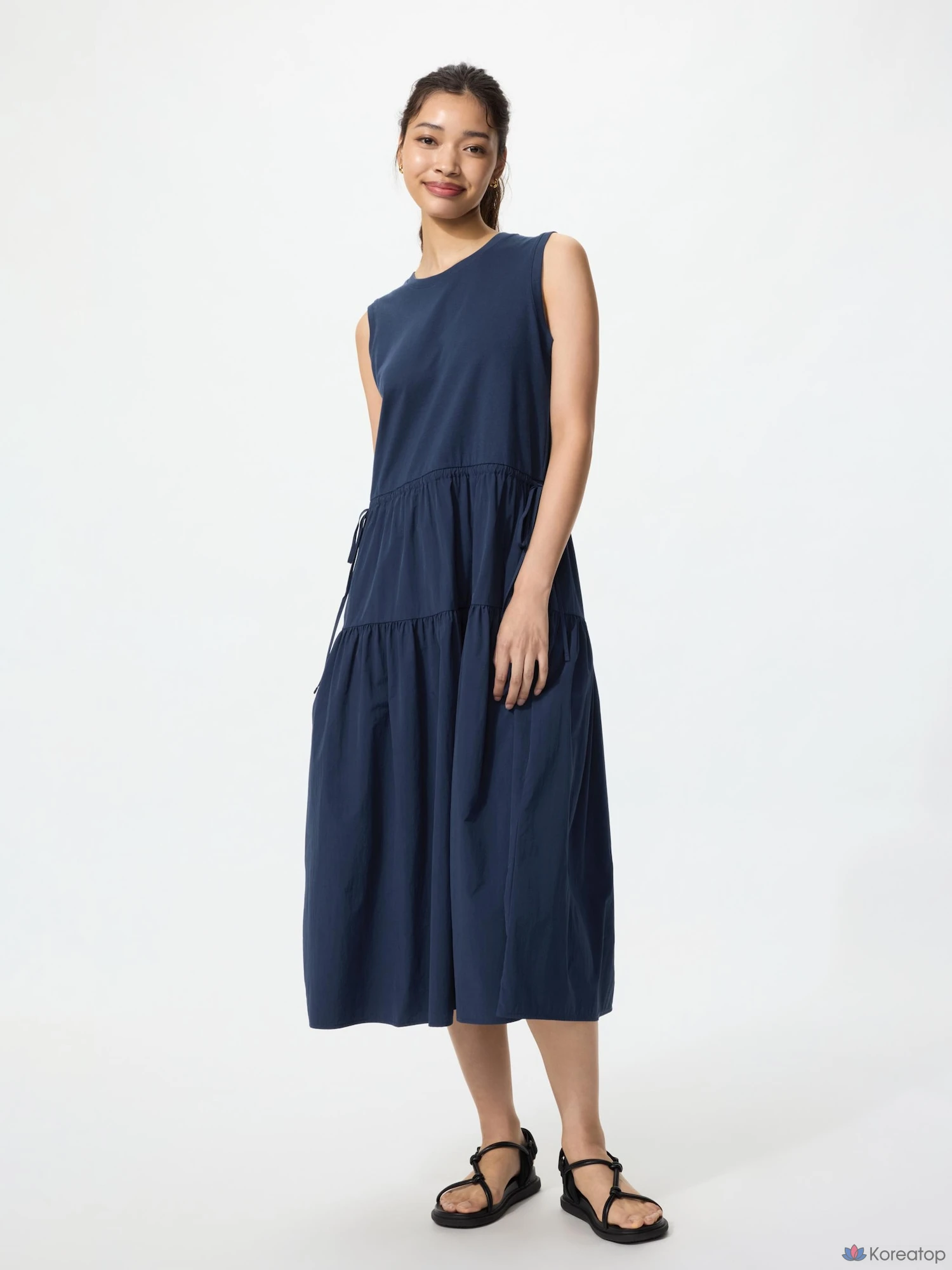 Платье Uniqlo Combination Tiered Dress Sleeveless
