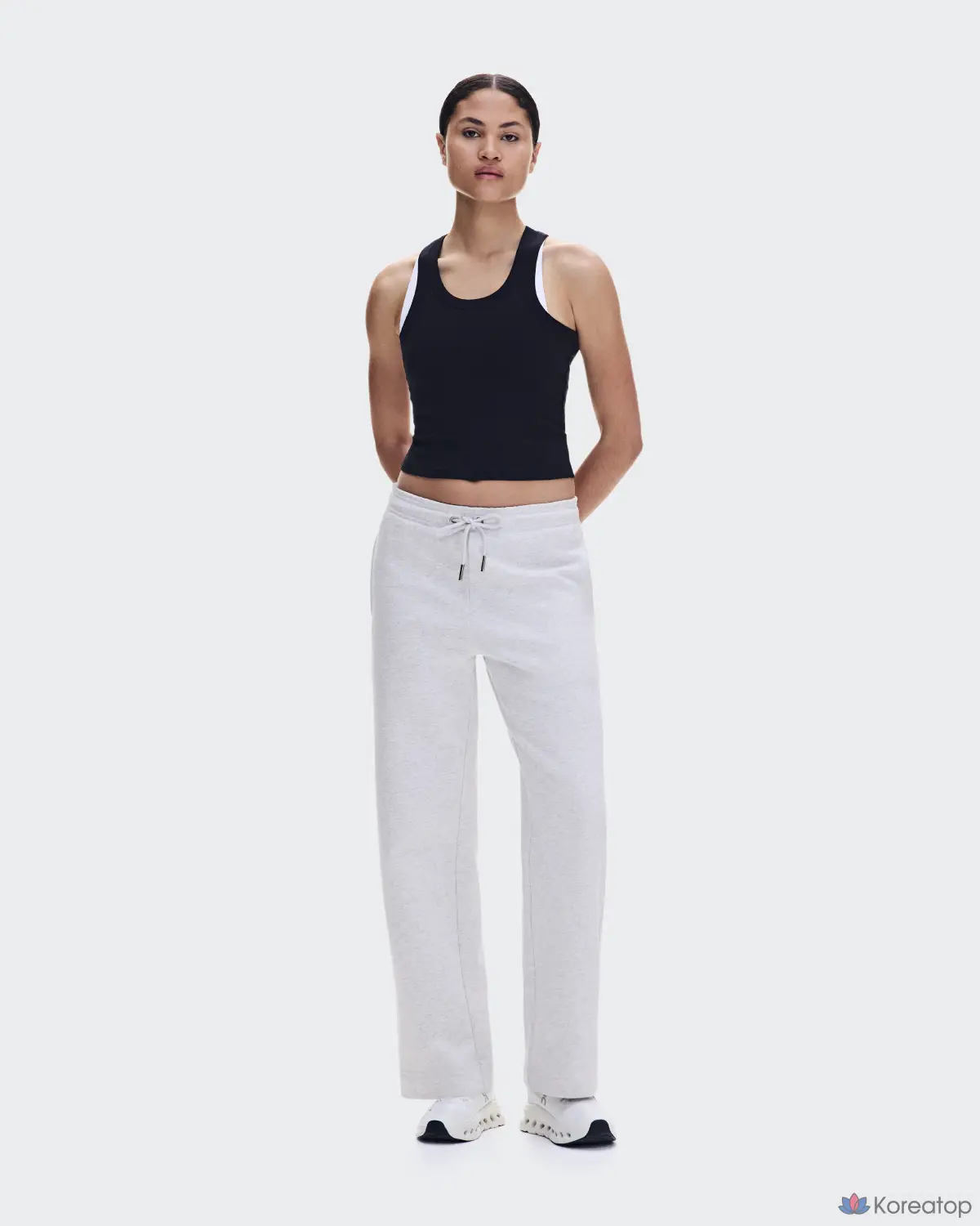 Брюки ON Club Collective Pants
