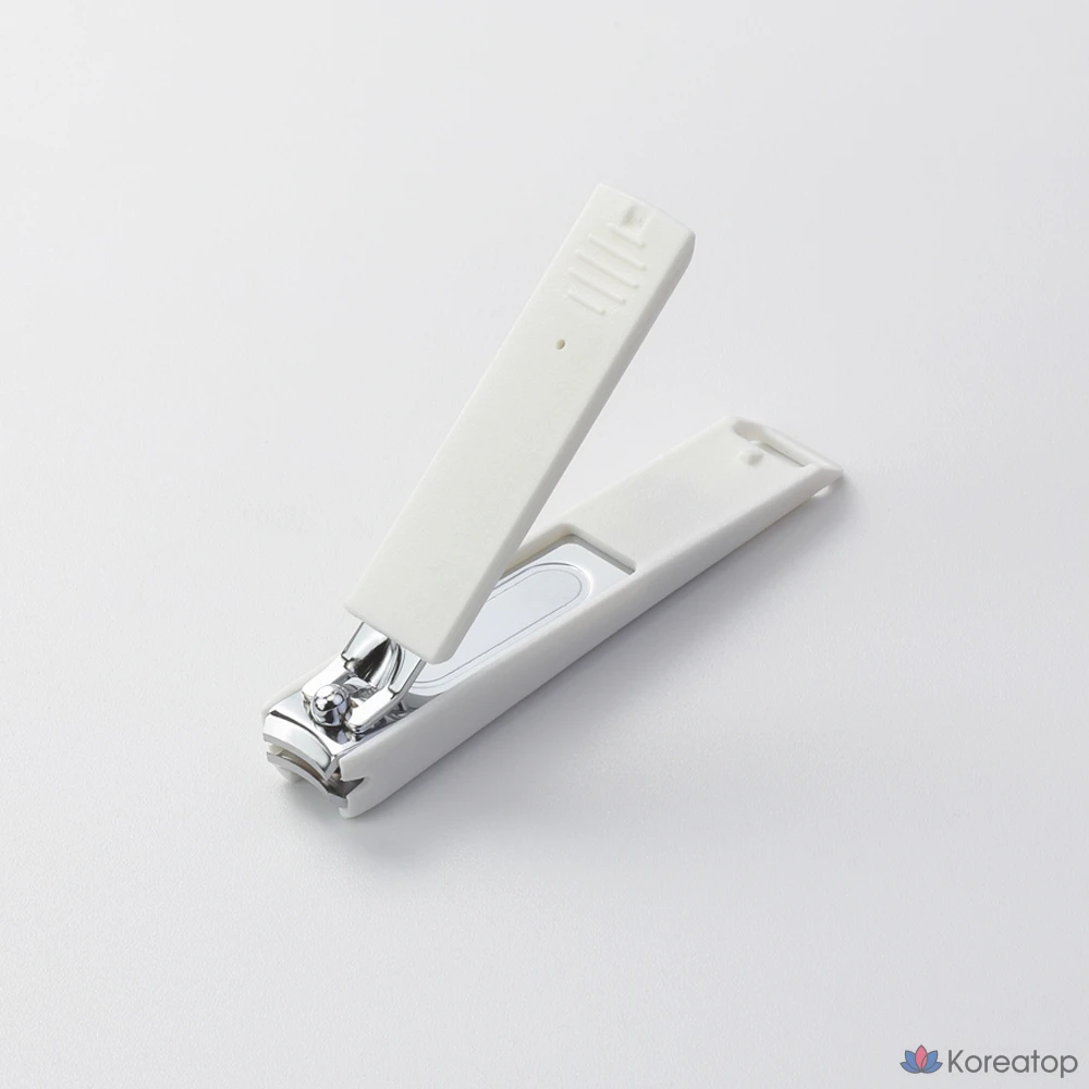 Набор для ухода Three Seven 777 Louis Born Monotone Nail Clipper, оттенок White, 1 шт.