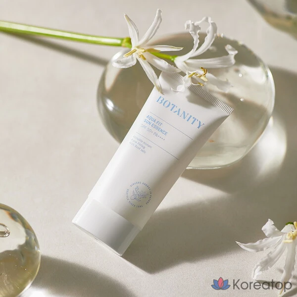 Ботанити Нелипкий увлажняющий солнцезащитный крем 50 мл SPF 50+ PA++++ 1 шт.