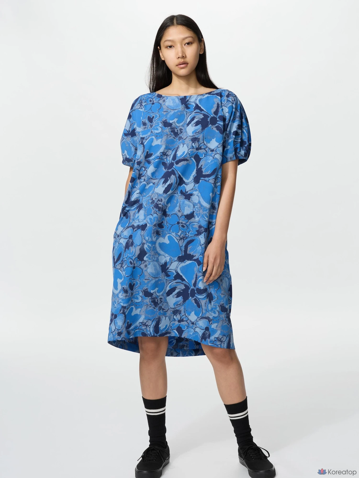 Платье Uniqlo Relax One-Piece Short Sleeve Print