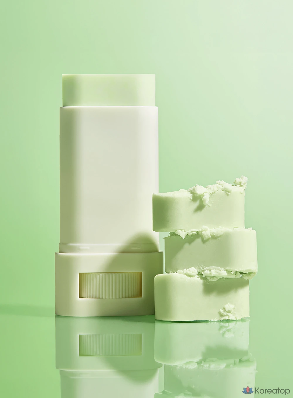 Солнцезащитный стик Beauty of Joseon Mild Mugwort Sun Stick SPF50+ PA++++, 18 г, 1 шт., фото 3