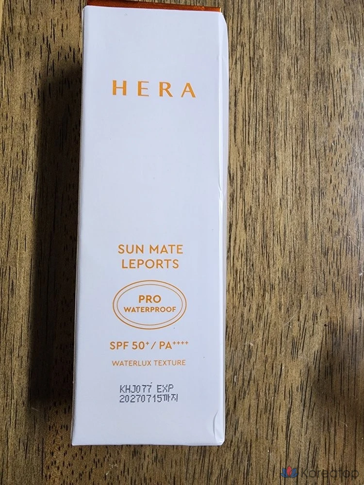 Солнцезащитный водостойкий крем Hera Reports Daily Sunscreen SPF50+, 50 мл x 1, фото 2