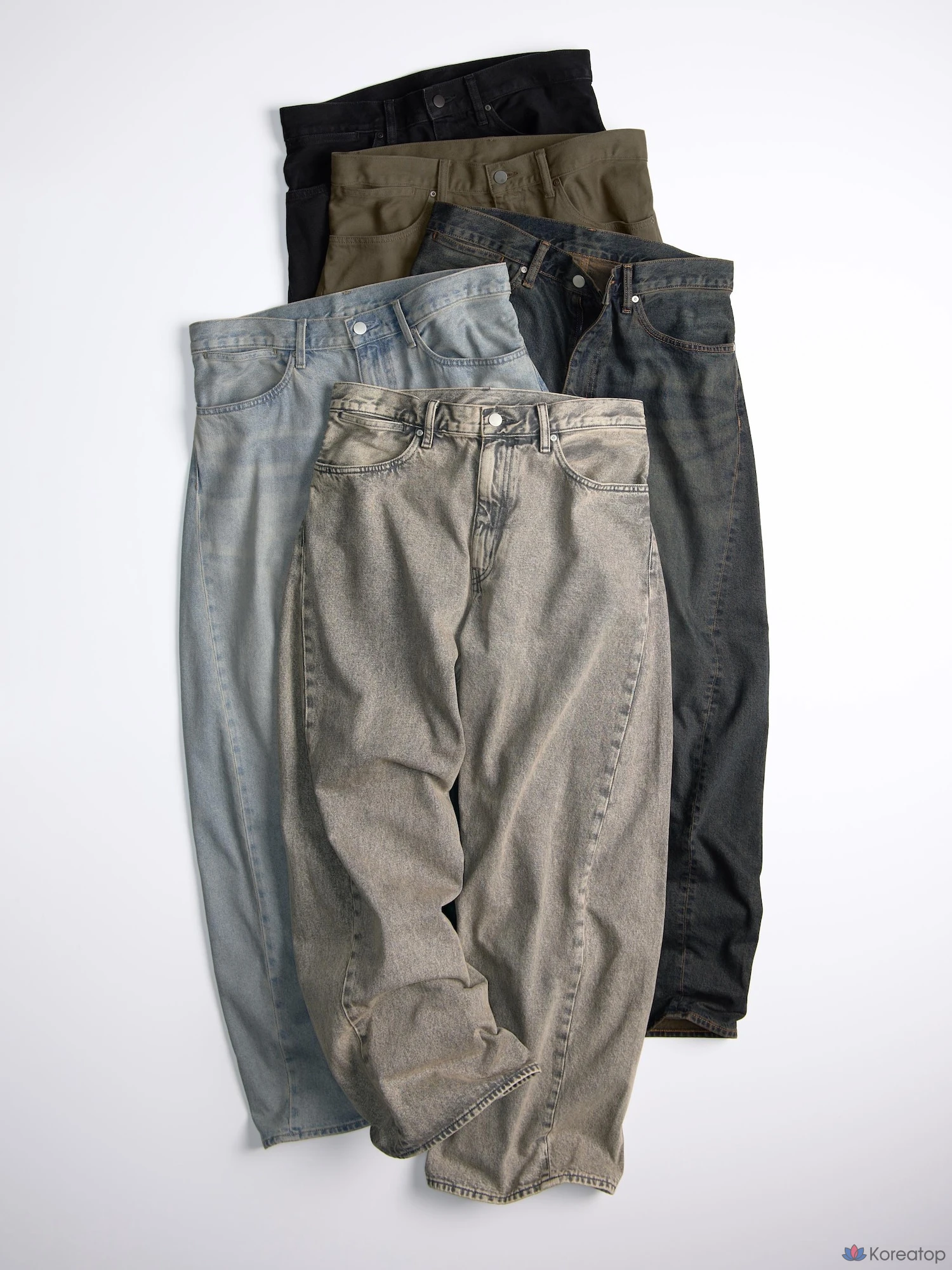 Джинсы Uniqlo 3D Barrel Leg Jeans, длина ноги 73-76 см