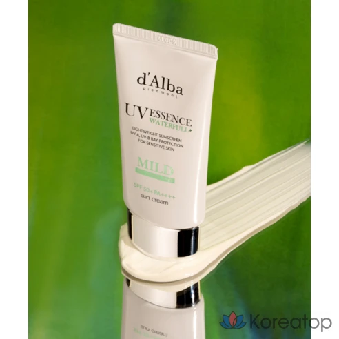 Солнцезащитный крем для чувствительной кожи d&#039;Alba SPF 50+ PA+++ + 50 мл x 2 упаковки + Балансирующий веганский гель для умывания, набор из 3 мл x 5 упаковок