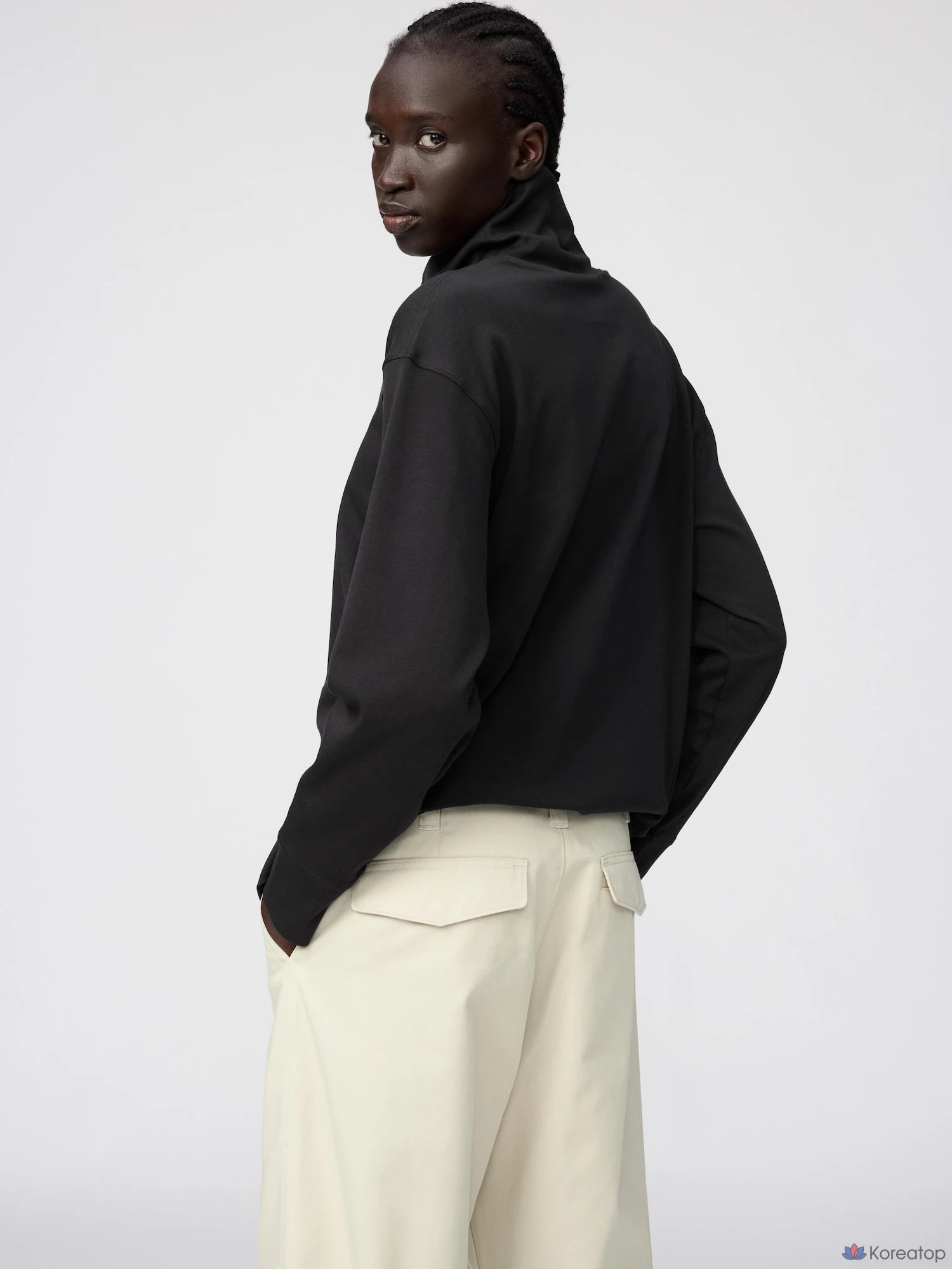 Брюки Uniqlo Chino Wide Pants