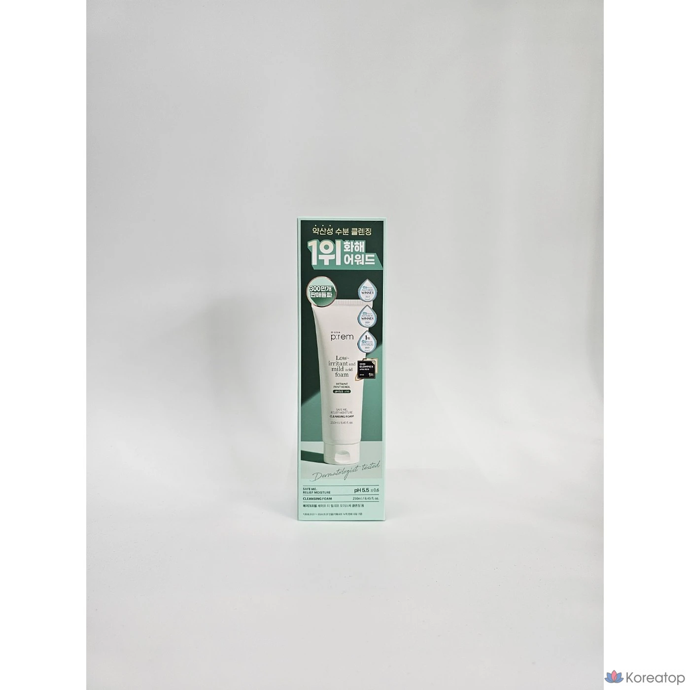 Очищающая пенка для лица MAKE P:REM Safe Me Relief Moisture Cleansing Foam, 250 мл, 1 шт.