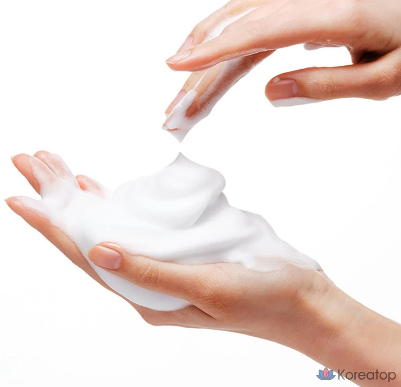 Очищающая пенка AESTURA Atobarrier 365 Gentle Foaming Cleanser, 150 мл, 1 шт.