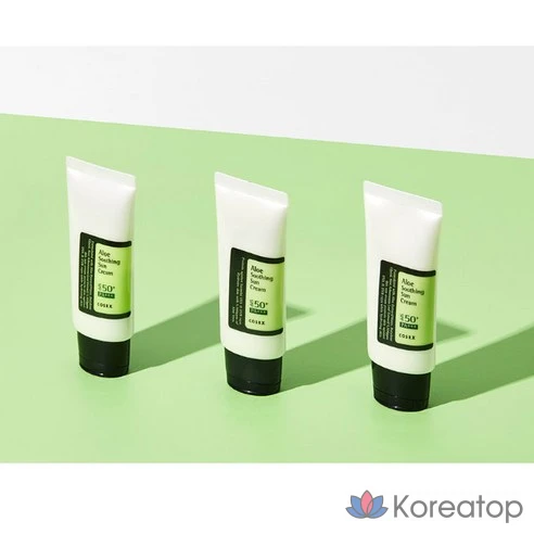 Успокаивающий солнцезащитный крем с алоэ SPF50+ PA+++ COSRX