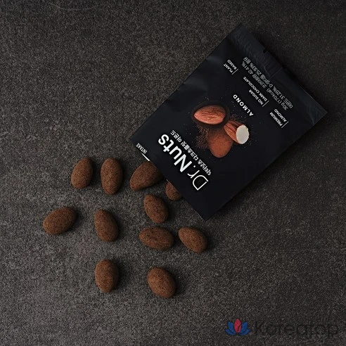 Темный шоколад со вкусом миндаля Dr. Nuts