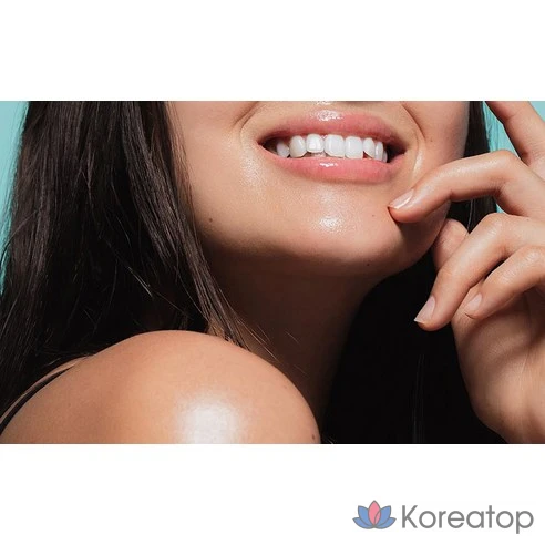 Тональная основа Clédbel Glow Power Lift V Cushion 13g, No. 21 с черным футляром