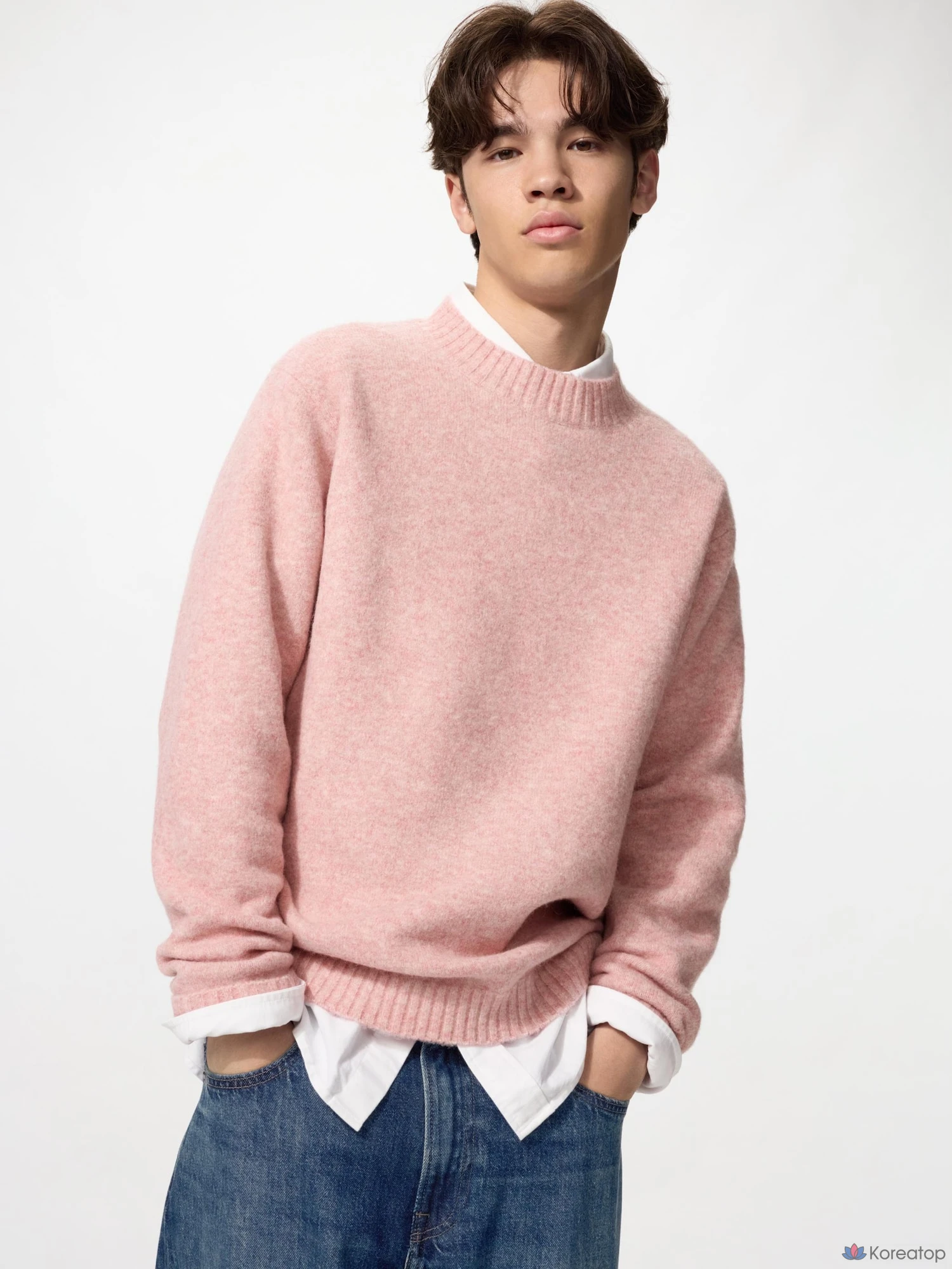 Свитер Uniqlo Souffle Yarn Crew Neck