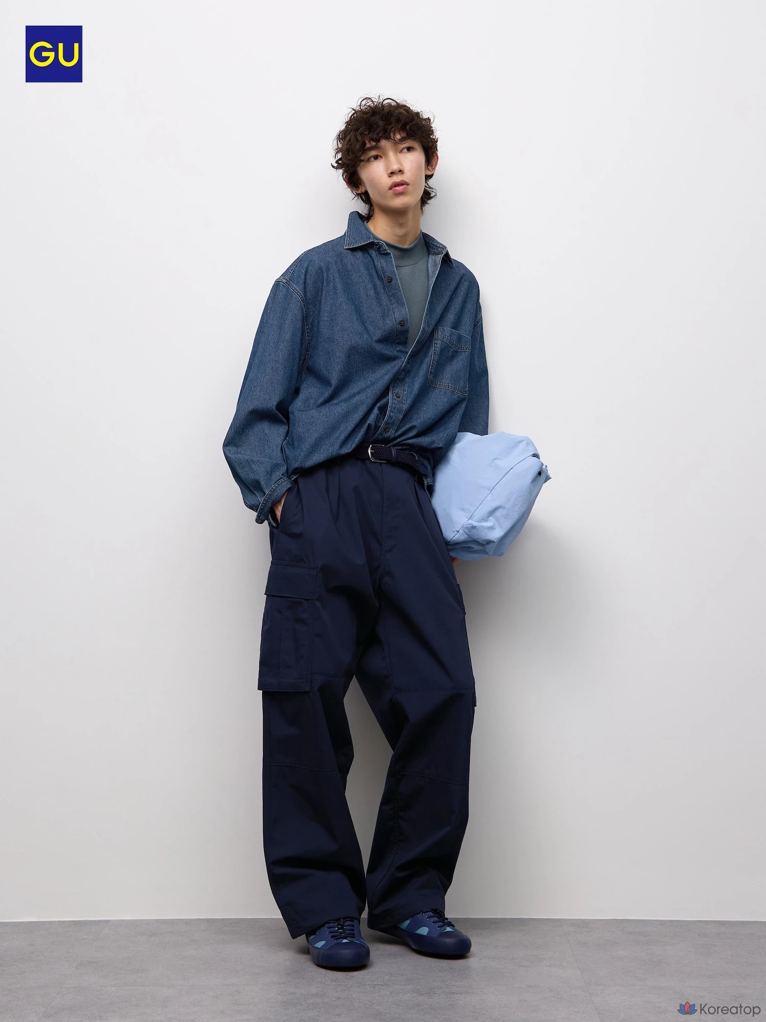 Брюки карго Uniqlo Wide Cargo Pants