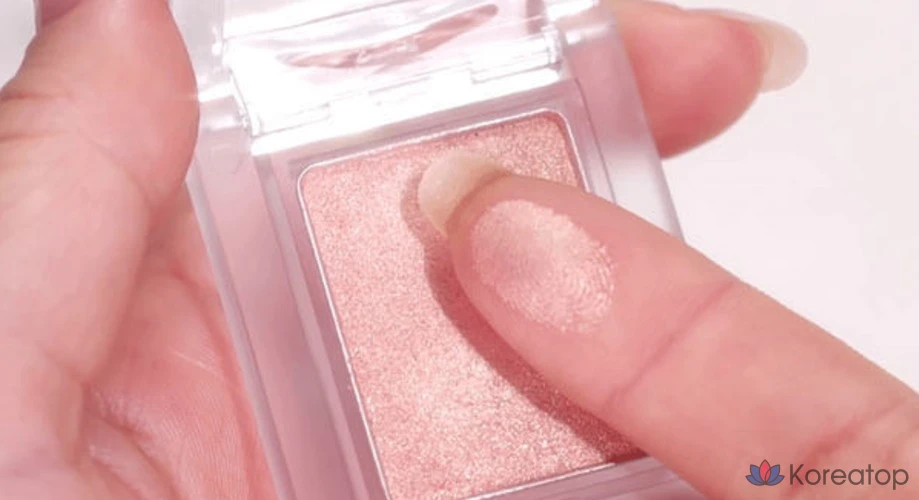 Тени для век Holika Holika My Favorite Piece Eyeshadow, оттенок Purple Lit, 1 шт., фото 5