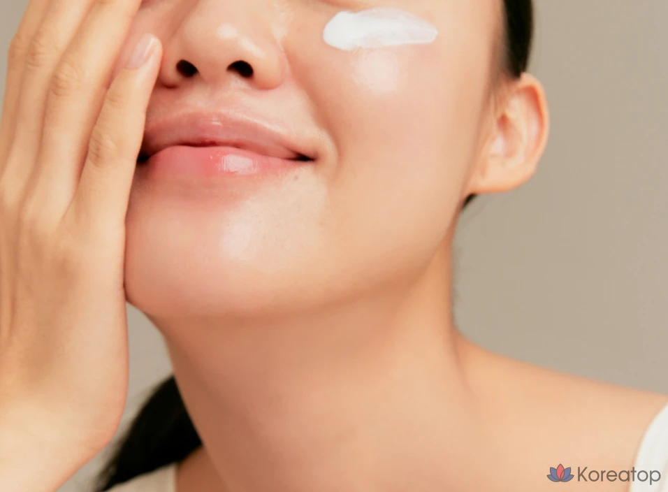 Увлажняющий солнцезащитный крем Innisfree с гиалуроновой кислотой SPF50+ PA++++, 50 мл, 1 шт.