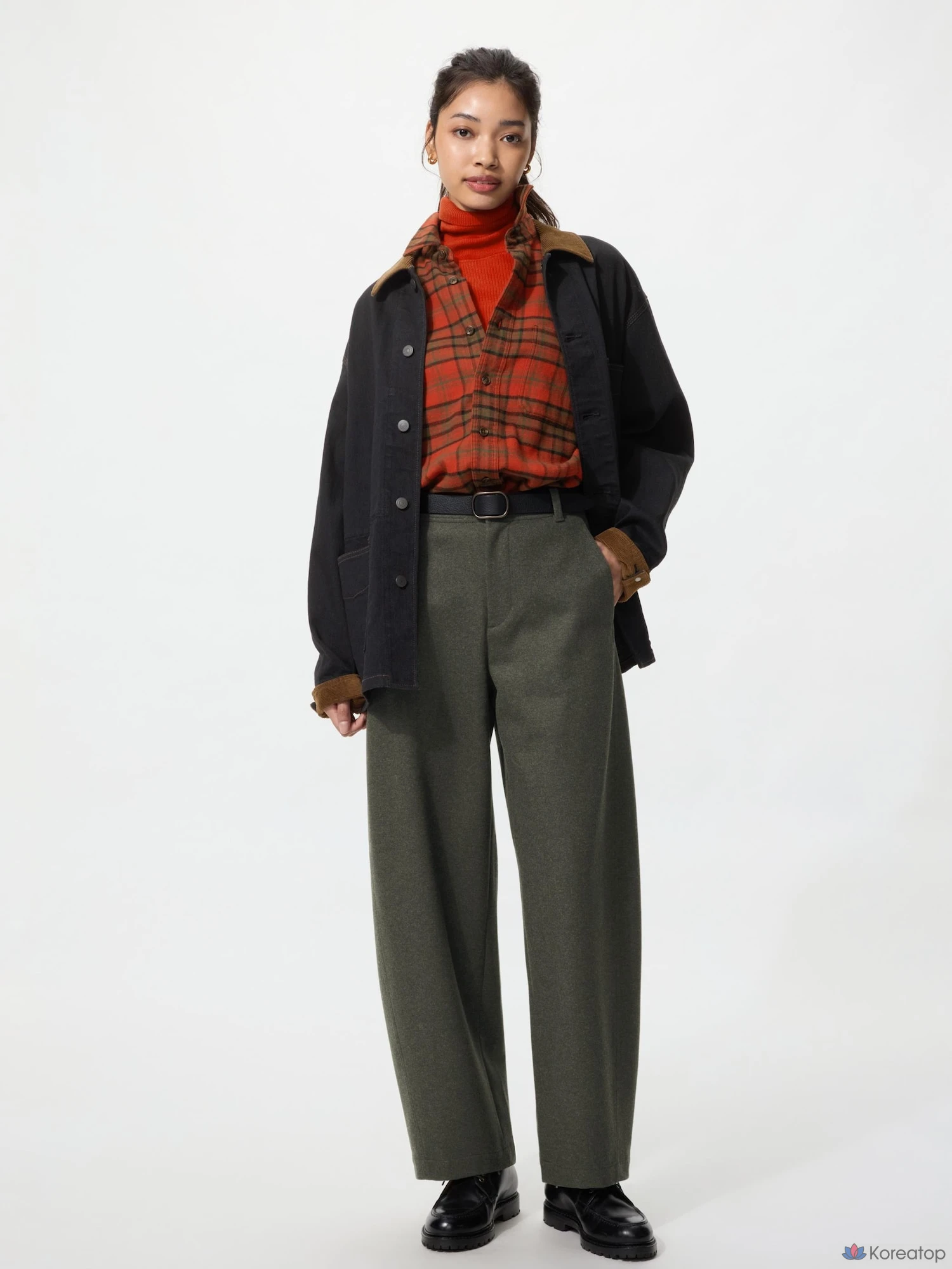 Брюки Uniqlo Brushed Jersey Barrel Leg Pants, длина 70–74 см