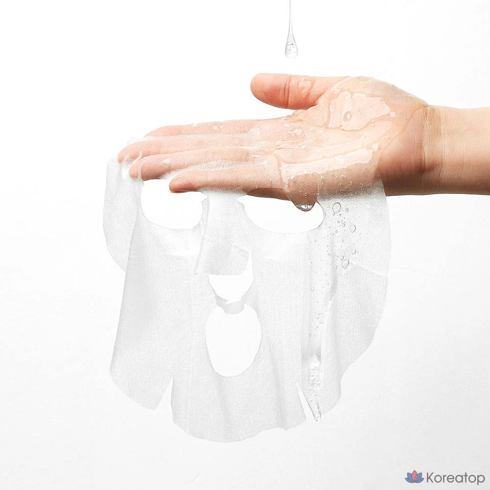 Набор из 10 масок WellDerma Sapphire Collagen Hydro Essential Mask Pack с коллагеном и сапфиром.