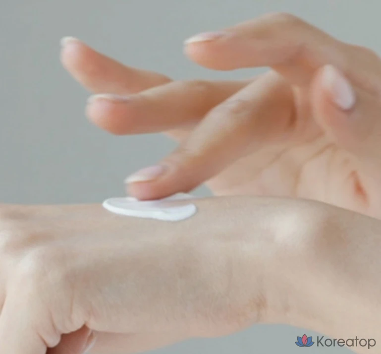 Солнцезащитный крем Cellimax Oil Control Light Sunscreen SPF50+ PA++++, 40 мл, 1 шт.