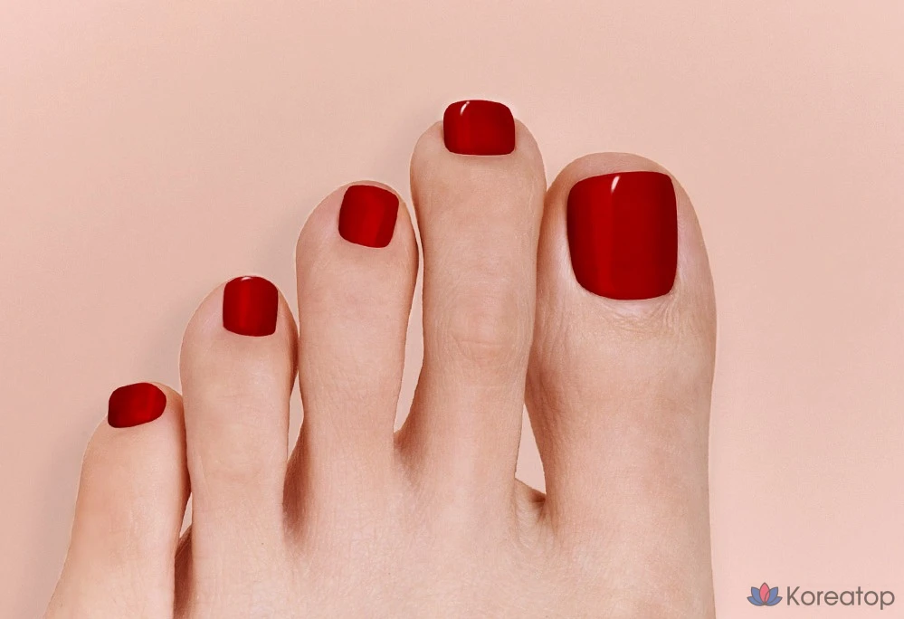 Гель-лак для педикюра Ohora Gel Strip Pedi, оттенок 4 Red, 1 шт., фото 4
