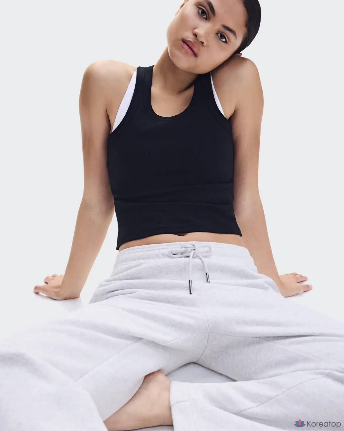 Брюки ON Club Collective Pants