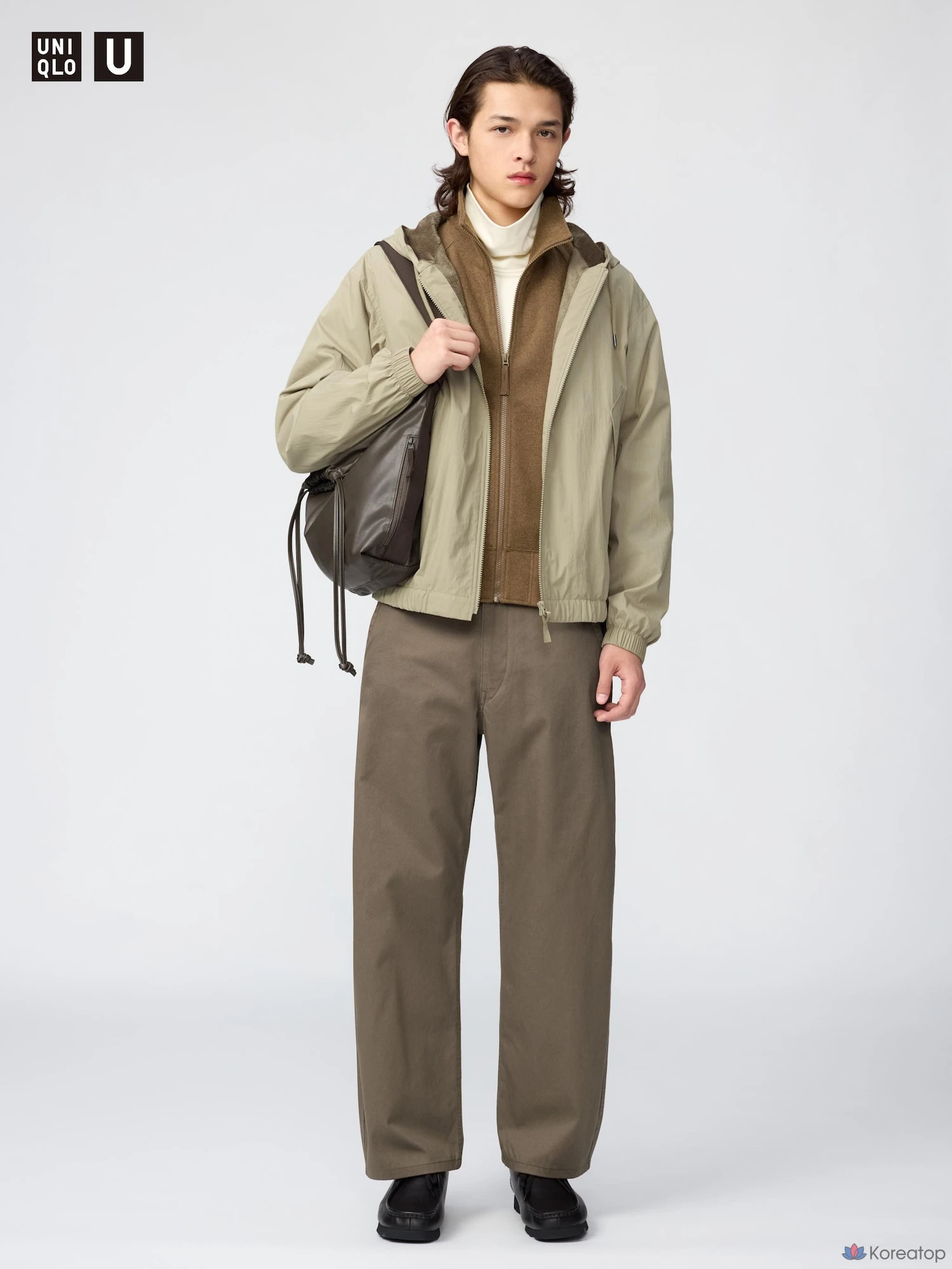 Брюки Uniqlo Barrel Chino Pants