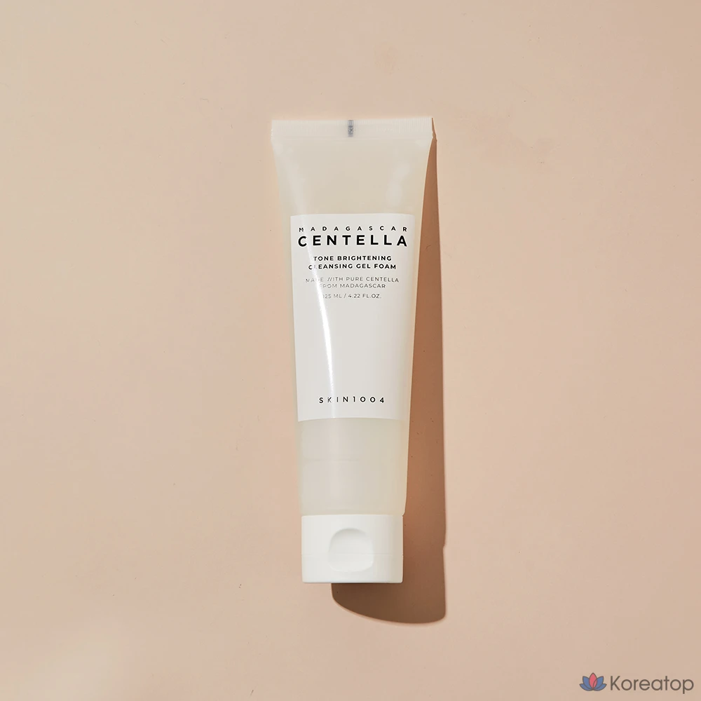 Очищающий гель-пенка Skin1004 Madagascar Centella Tone Brightening Cleansing Gel Foam, 125 мл, 1 шт.