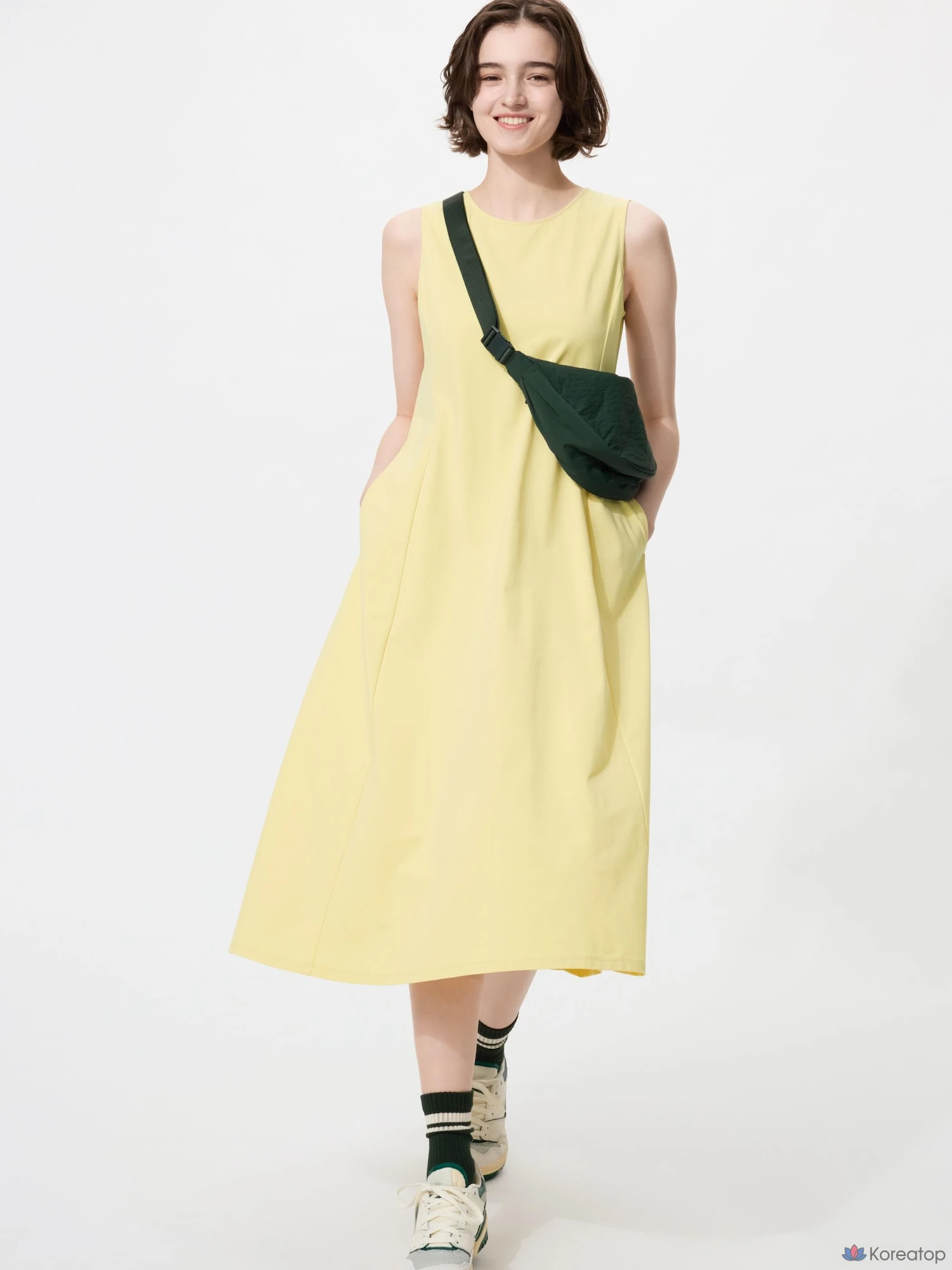 Платье Uniqlo Ultra Stretch AIRism Sleeveless