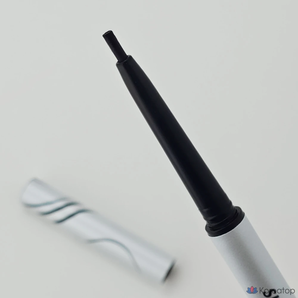 Водостойкий карандаш для глаз Clio Sharp So Simple, 0,14 г, ультратонкий, стойкий, черный, 1 шт., фото 2