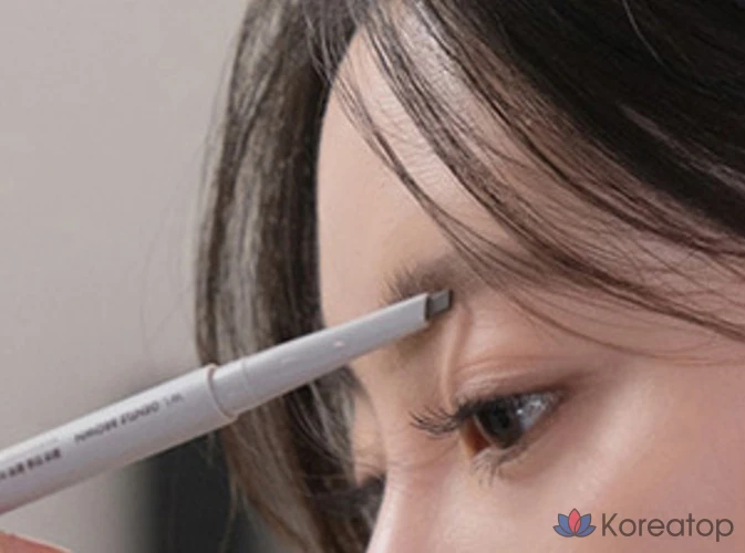 Карандаш для бровей ROM&ND Hanol Flat Eyebrow Auto Pencil, 0.17g, W1 Gentle Brown, 1 шт., фото 5