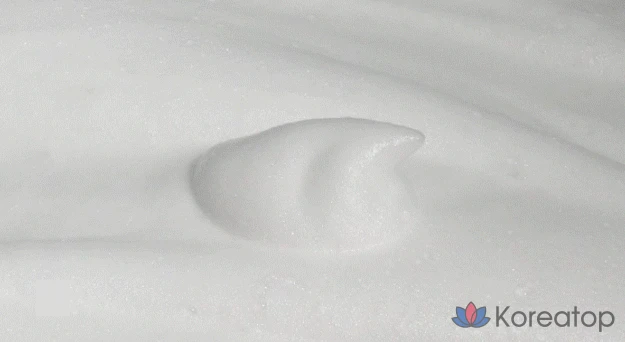 Пенка для глубокого очищения кожи D'alba с белым трюфелем, 80 мл, 1 шт.