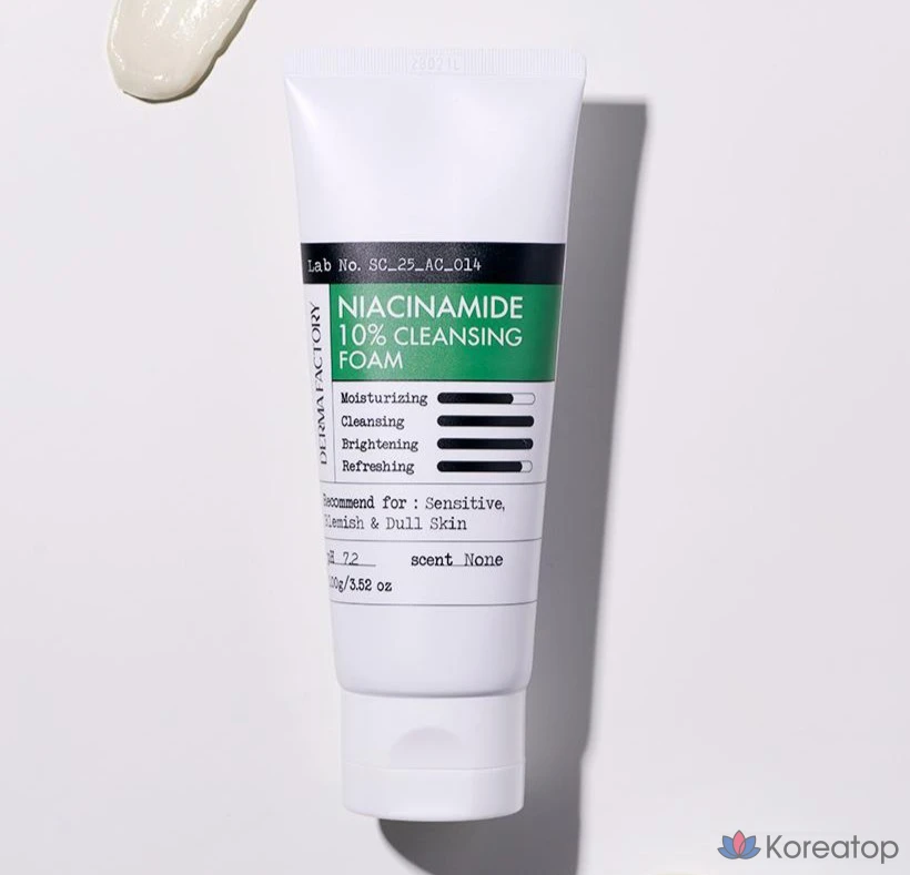 Очищающая пенка Derma Factory с ниацинамидом 10%, 100 г, 1 шт.