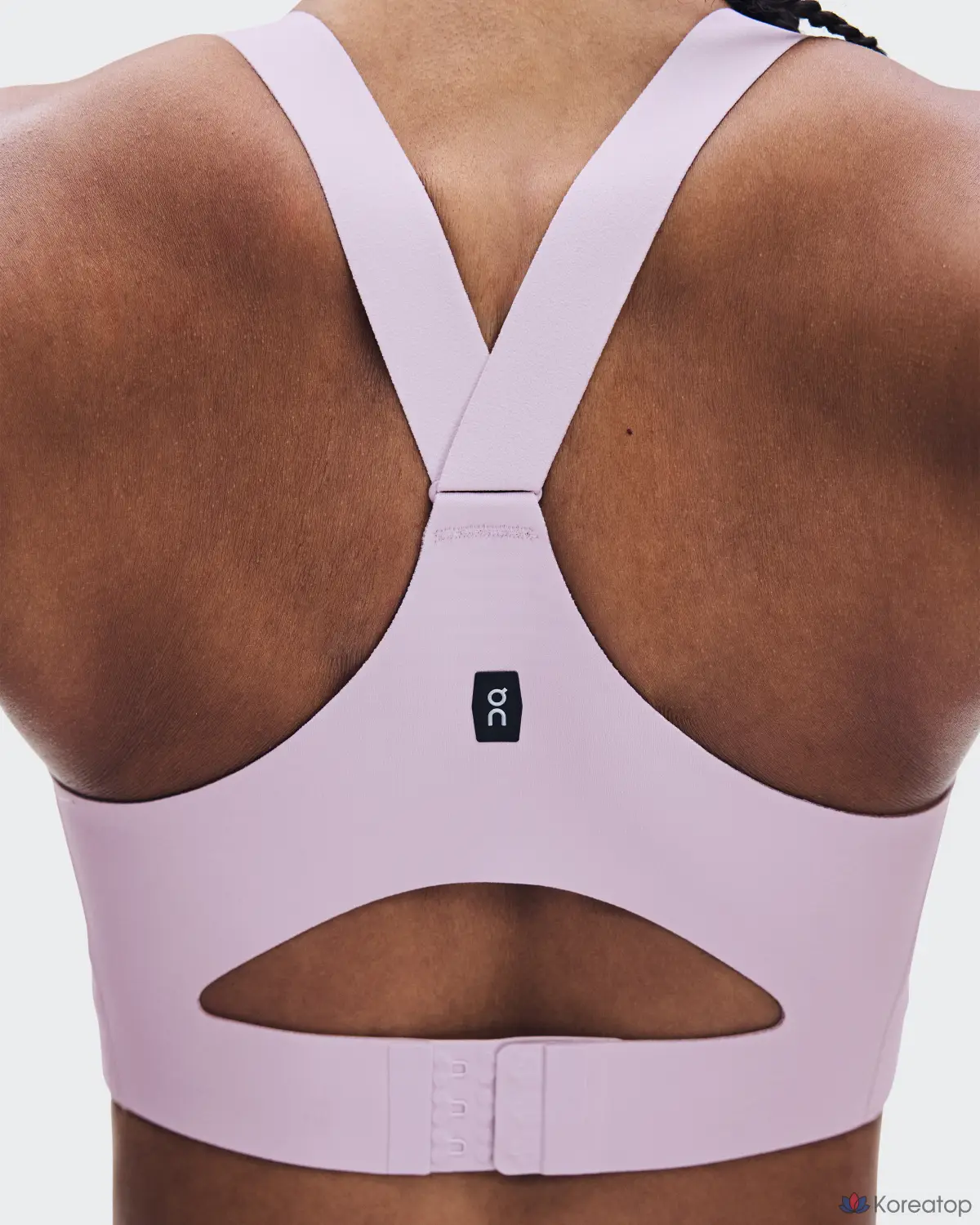 Бюстгальтер ON Endurance Bra Zip