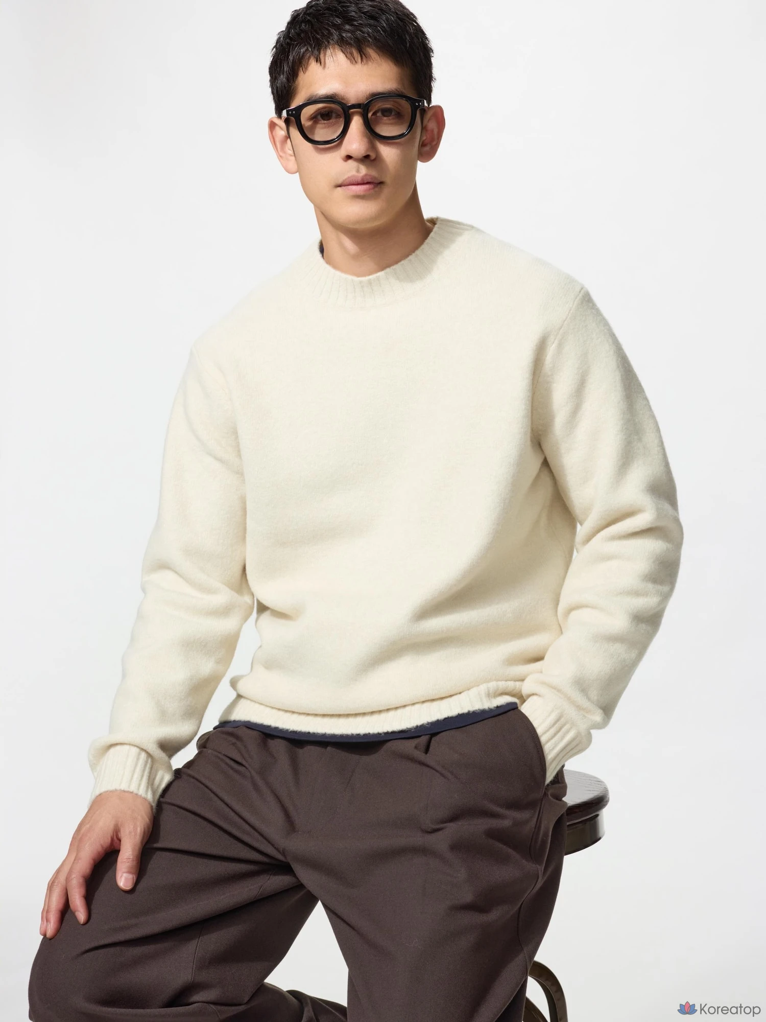 Свитер Uniqlo Souffle Yarn Crew Neck