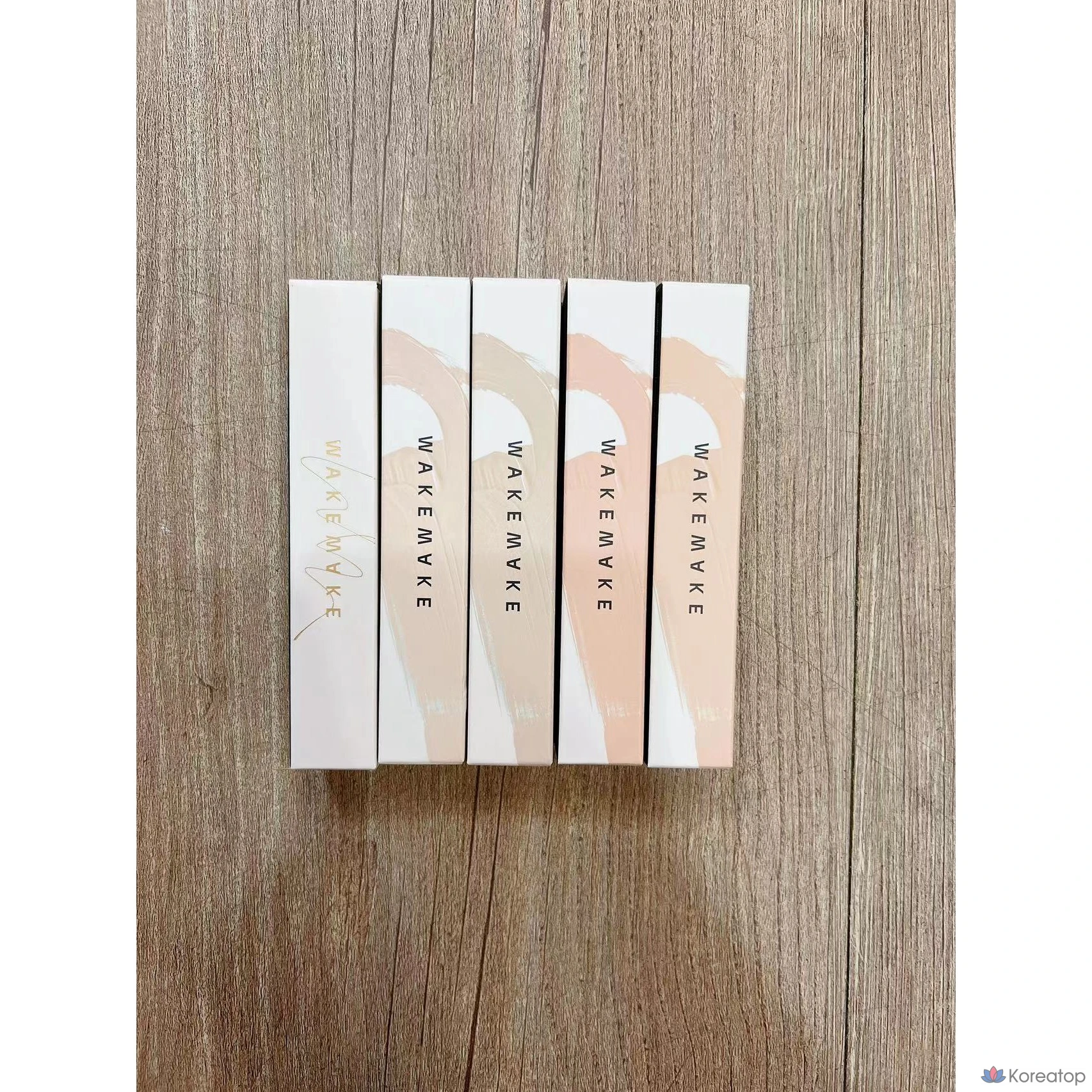 Консилер WAKEMAKE Defining Cover Concealer, оттенок 15, светло-бежевый, 1 шт.