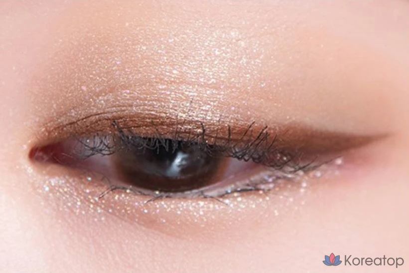 Палетка теней ROM&amp;ND Better Than Eyes, M02, сушеные цветки гречихи, 1 шт.