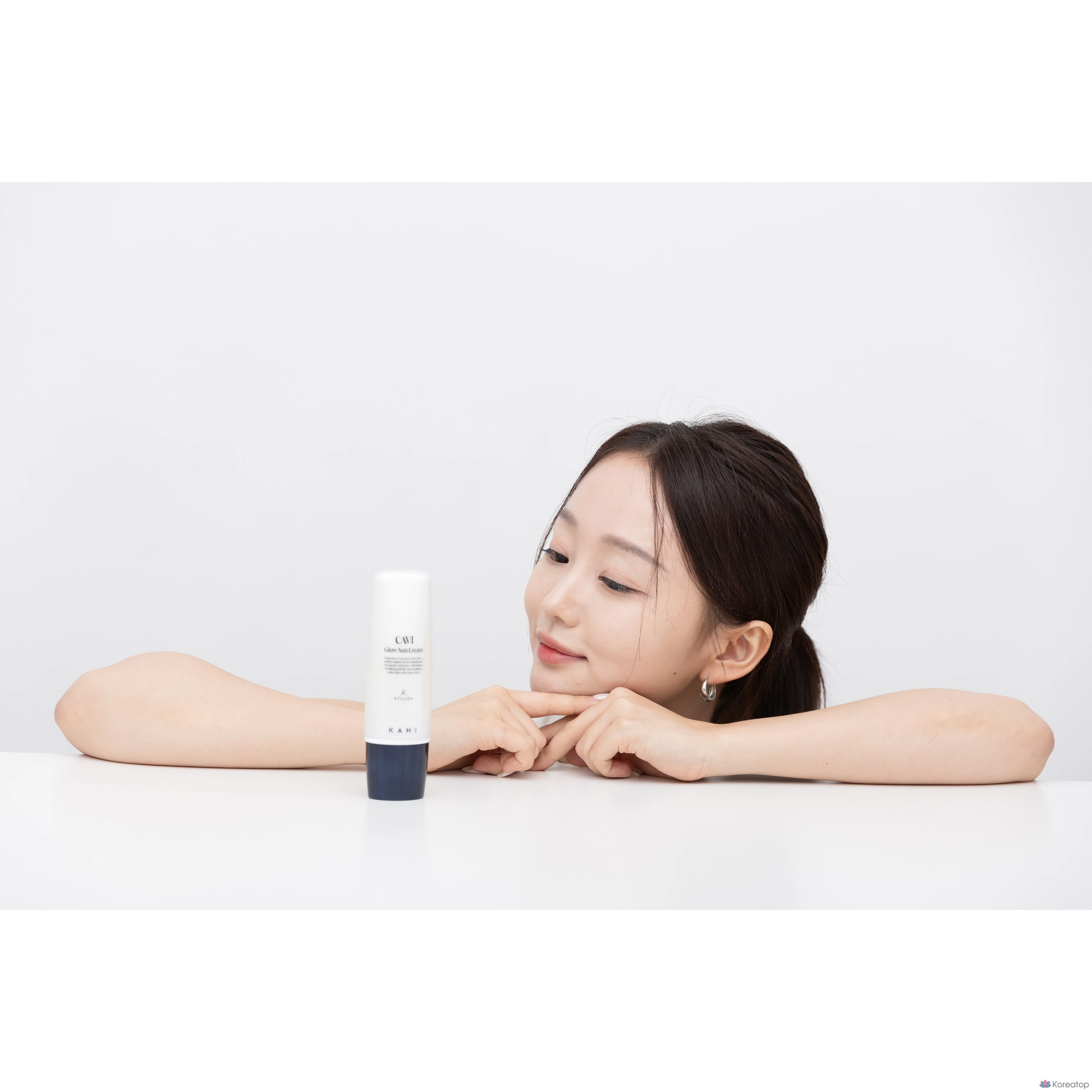 KAHI Kahi Sun Stick 13.5g (Airy Fit/Velvet/CV Shine Fit/Cavi Glow), Cavi Glow Sunscreen (1 шт.), фото 10