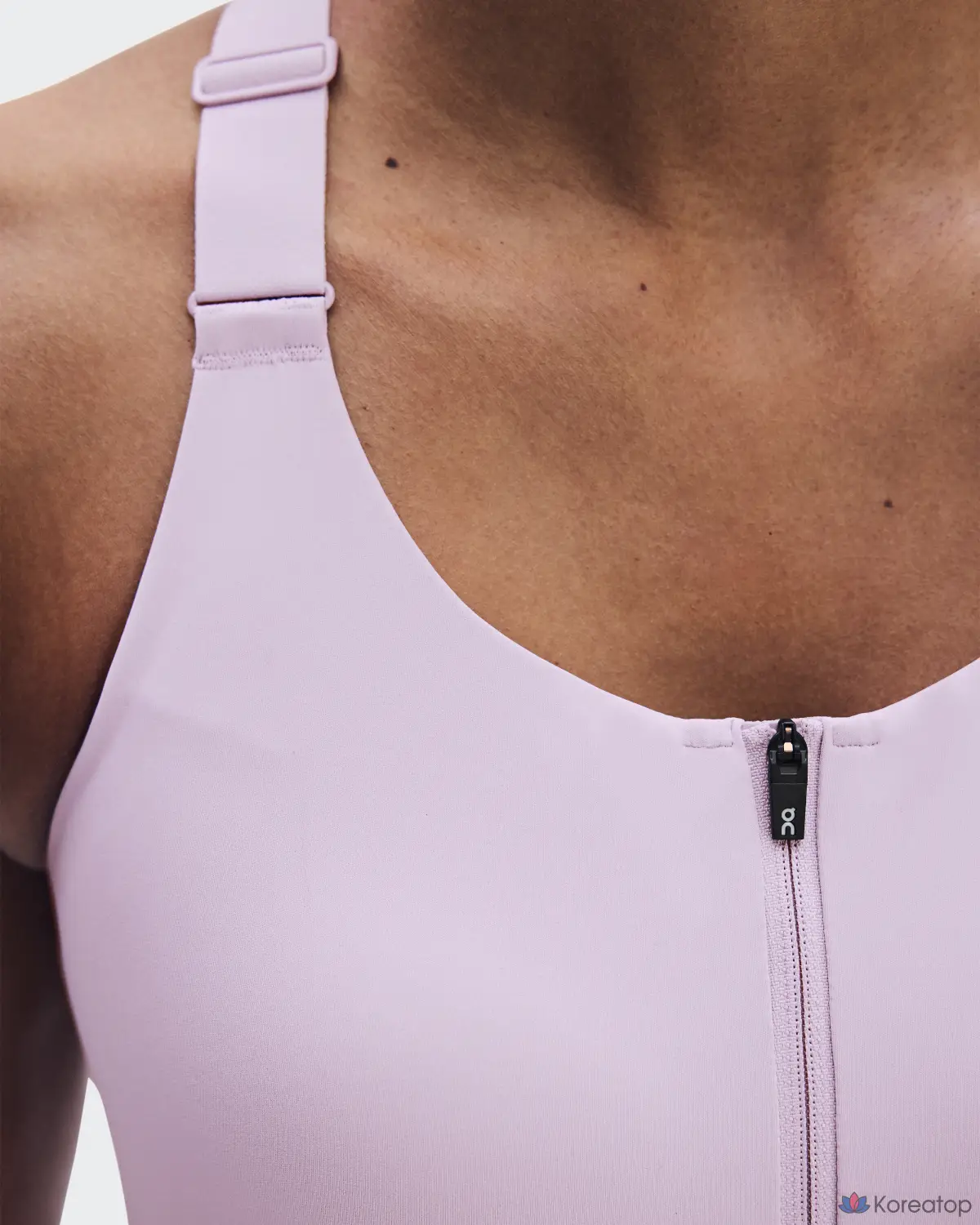 Бюстгальтер ON Endurance Bra Zip