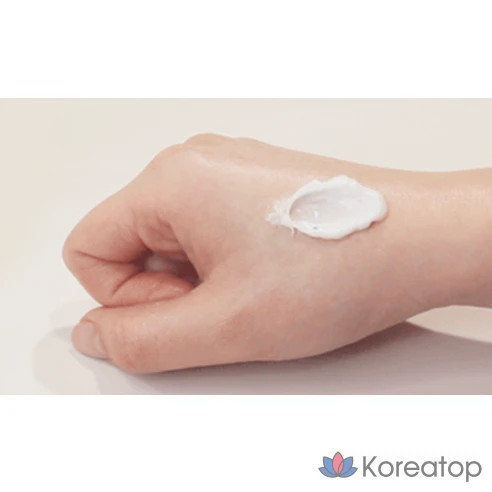 Увлажняющая очищающая пена для умывания IOPE