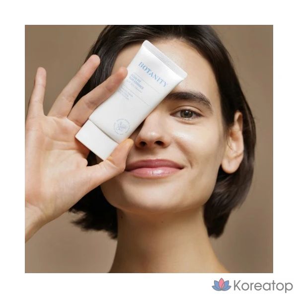 Ботанити Нелипкий увлажняющий солнцезащитный крем 50 мл SPF 50+ PA++++ 1 шт.