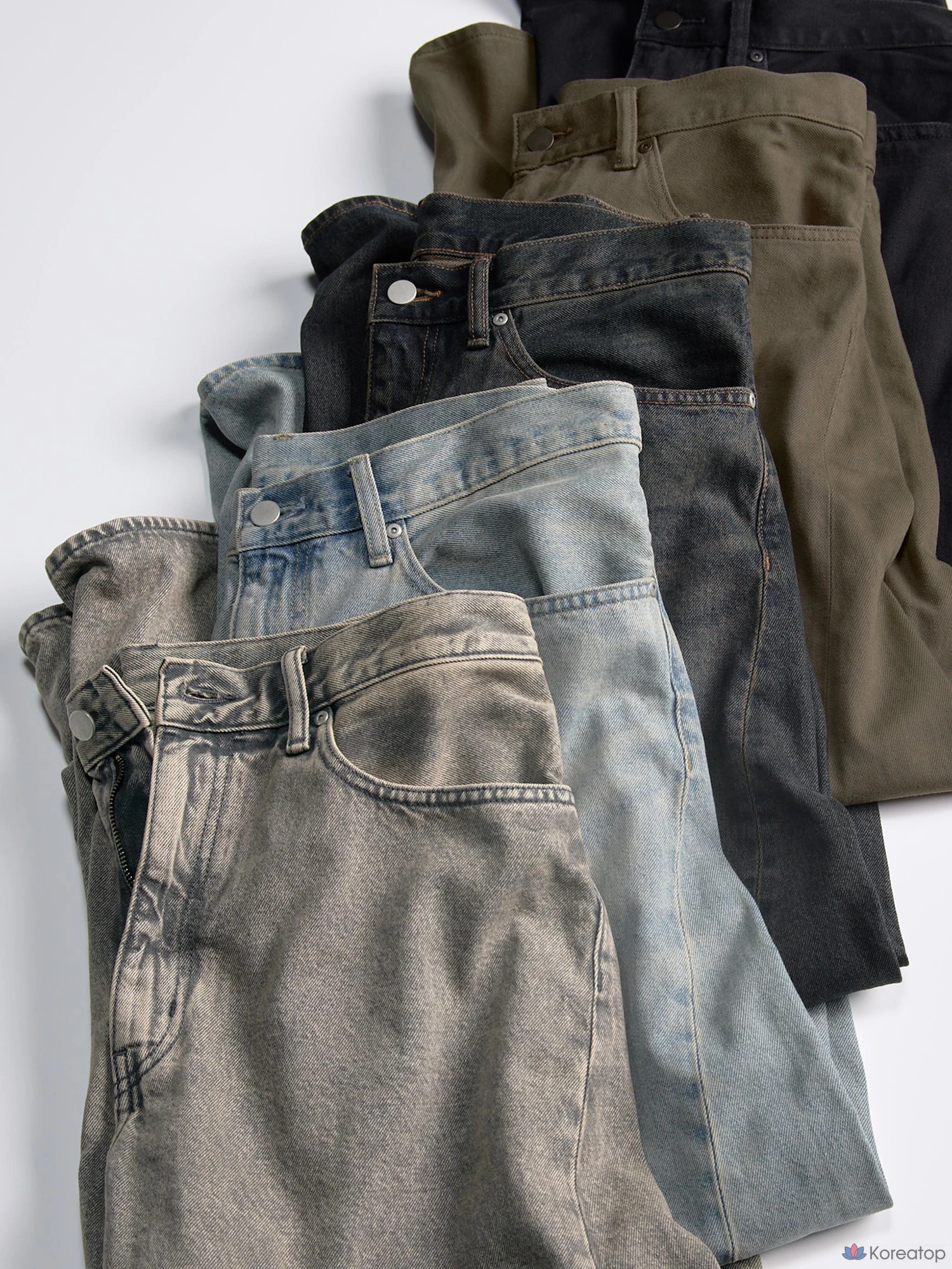 Джинсы Uniqlo 3D Barrel Leg Jeans, длина ноги 73-76 см