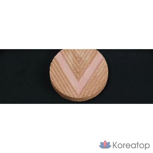 Тональная основа Clédbel Glow Power Lift V Cushion 13g, No. 21 с черным футляром