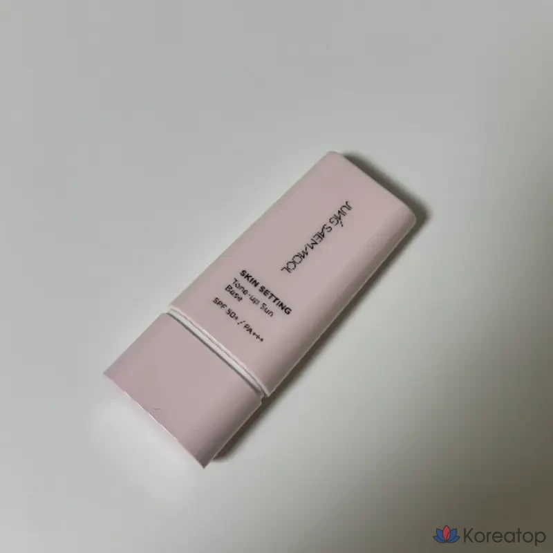 База под макияж Jungsaemmool Skin Setting Base 40 мл, сияющая основа под макияж, 1 шт.