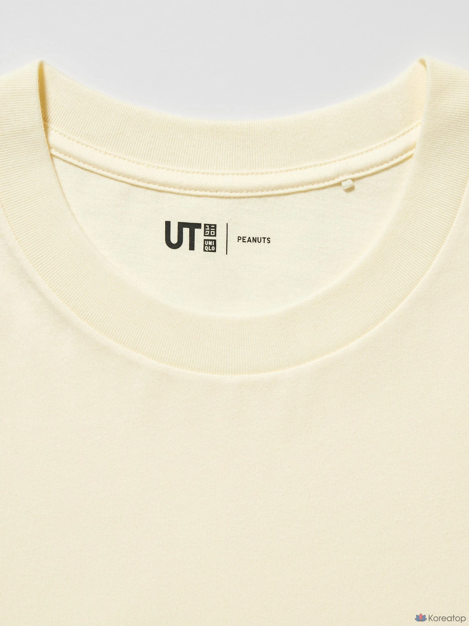 Футболка Uniqlo PEACE FOR ALL Graphic T (Regular Fit) PEANUTS