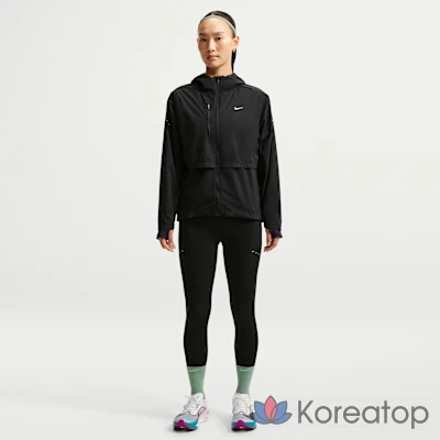 Куртка для бега женская Nike Swift Storm-FIT