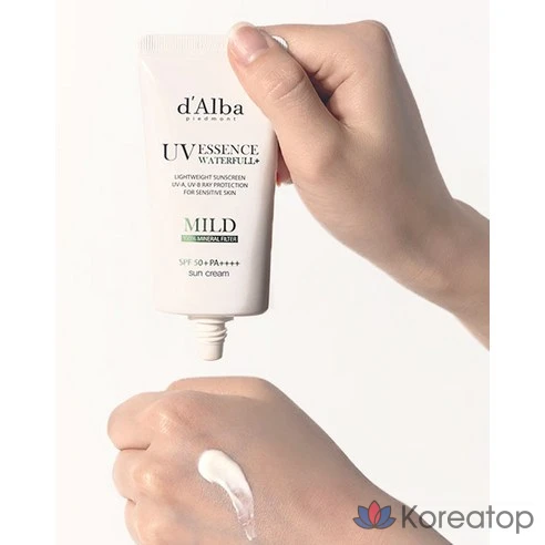 Солнцезащитный крем для чувствительной кожи d&#039;Alba SPF 50+ PA+++ + 50 мл x 2 упаковки + Балансирующий веганский гель для умывания, набор из 3 мл x 5 упаковок