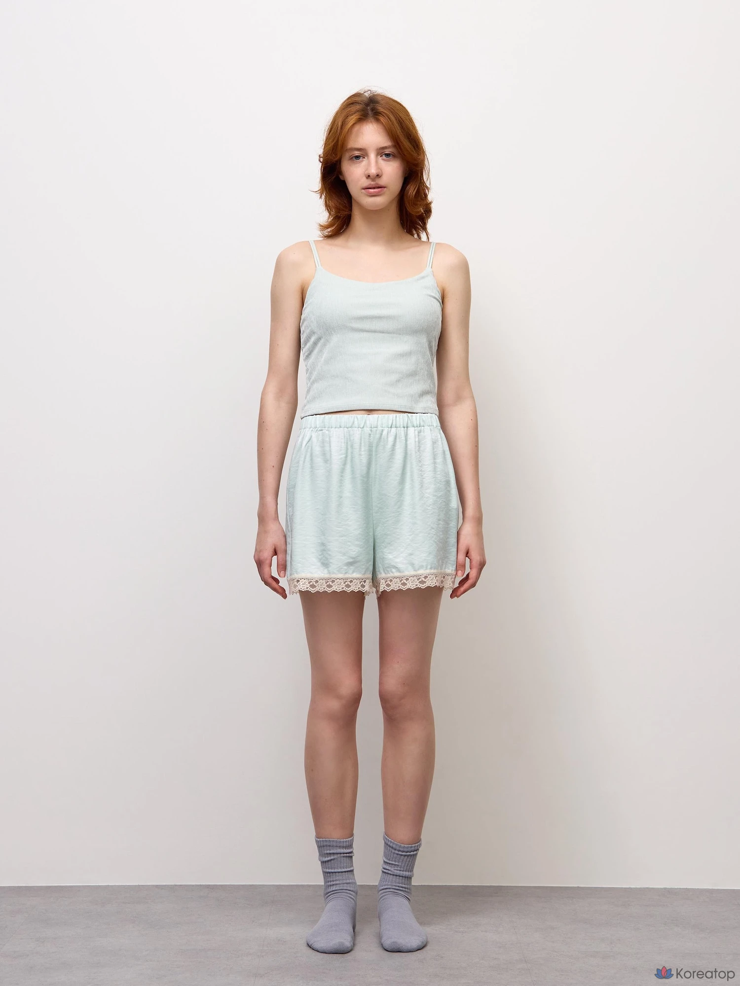Шорты Uniqlo Satin Relax Shorts