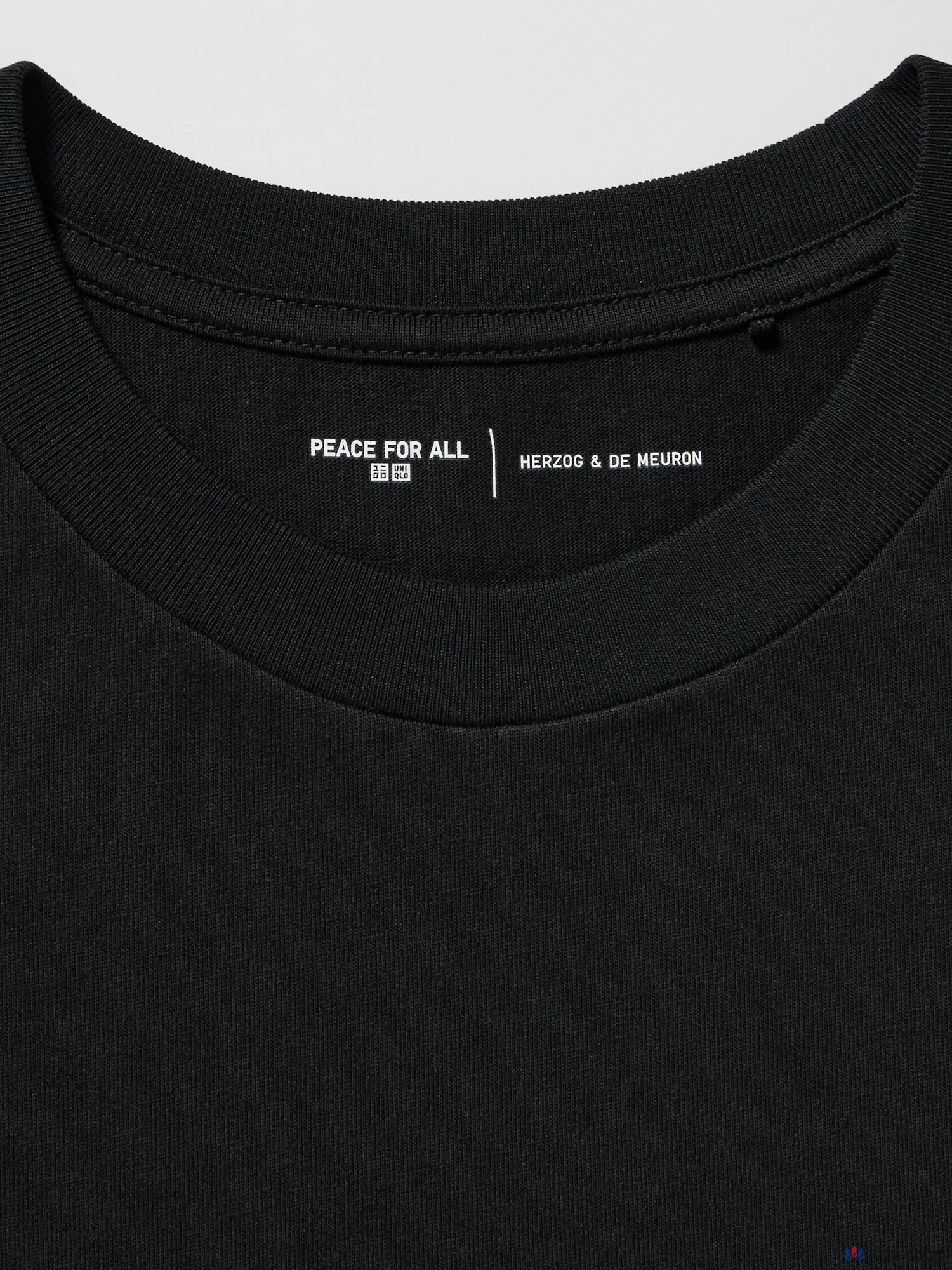 Футболка Uniqlo PEACE FOR ALL Graphic T-Shirt Regular Fit H&amp;deM